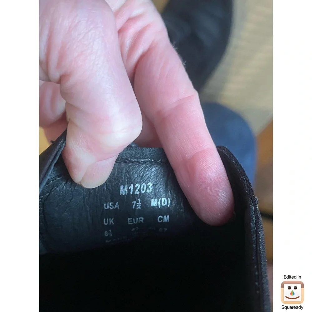 Men's Black Dress Shoes - Picture 9 of 9